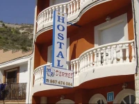 Hostal DВґErnes 