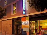 Amistat Beach Hostel 