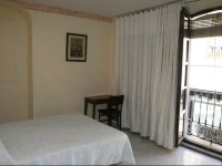 Hostal Zacatin 