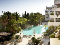 Apartamentos Guadalpin Boutique