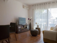 Flowers Apartment