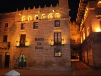Fonda la Plaza 