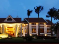 Golden Coast Resort &amp; Spa 4*