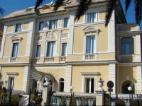 Ena Hotel