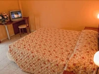 Demy Hotel 