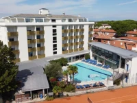 Grand Hotel Esplanada 4*