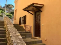 Le Maree Deni 