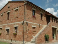 Stalla Rossa 3*