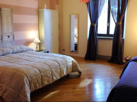 Gira Guest House