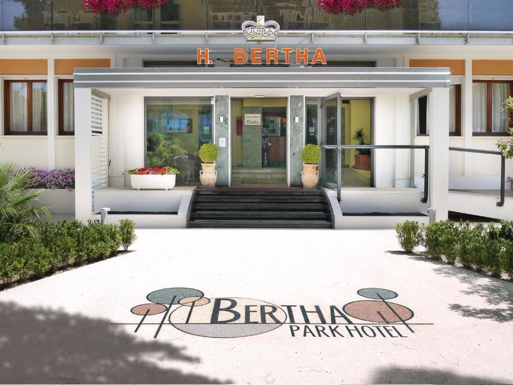 Hotel Bertha 