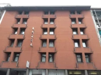 Hotel 38 