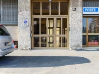 Marinas White Apartment 