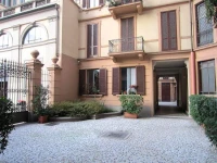 Temporary House - Via della Moscova 