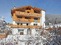 Apartments Cesa Leni 