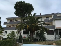 Pineto Resort 