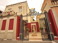 Aurelius Art Gallery Hotel 