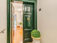 Trevi Fountain Luxury Home 