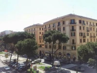 Vacanze Romane Rooms 