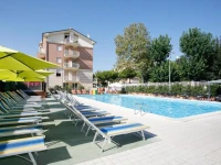 Hotel Jumbo 3*