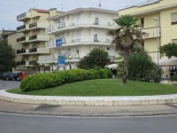 Hotel Riva e Mare 3*