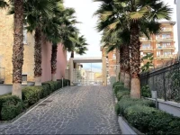 Lucas Apartment 