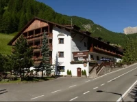 Hotel Casa Alpina - Alpin Haus 2*