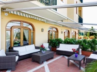 Johanna Park Hotel 
