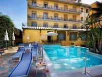 Hotel Zi Teresa 