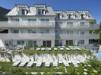 Residence Amelia 3*