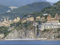 Lloyds Baia Hotel 