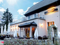 Hotel & Restaurant Waldschloss