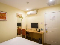 Home Inn Chengdu Jiuyanqiao Sichuan University 