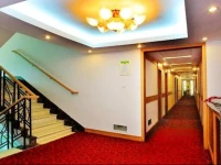 Luchi Hotel 