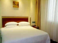 GreenTree Inn ShanDong HeZe West ZhongHua Road JinZuan International Express Hotel 