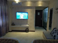 Hulunber Yijia Hotel 