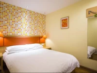 Home Inn Tianjin Jinghai Daqiuzhuang 