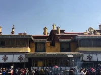 Xiaoqunti Hostel 