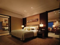 Yandong Business Hotel Qilu Street 