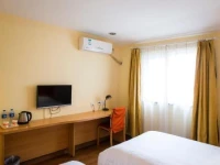 Home Inn Shanghai Shangnan Gaoqing Road Metro Station 