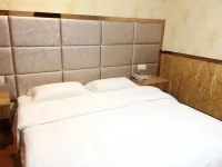 Dongda Street Hotel 