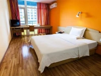 7Days Inn Taiyuan Pingyang Road Pingyang Business and Trade Plaza 