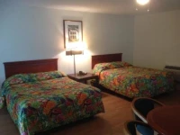 Flamingo Beach Inn 