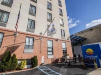 Red Lion Inn and Suites Brooklyn 