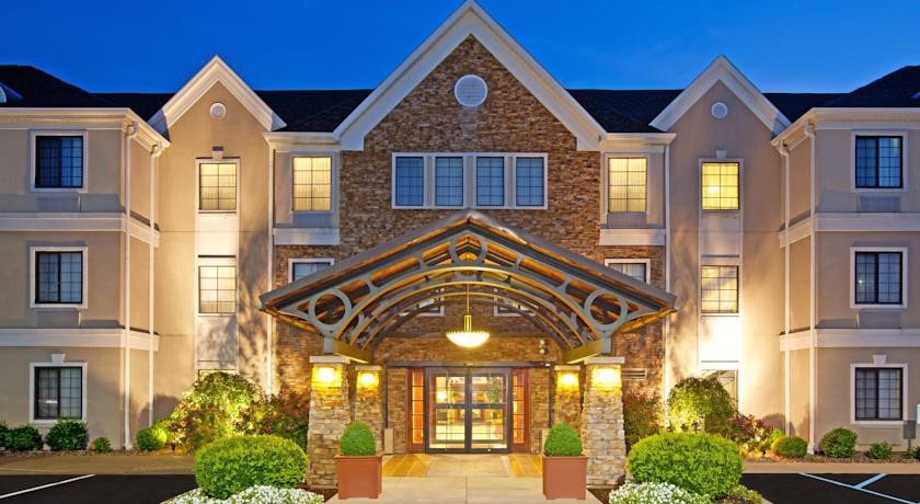 Staybridge Suites Louisville - East 