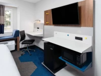 Microtel Inn by Wyndham Janesville 