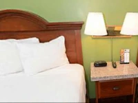 Clarion Inn Kalamazoo 