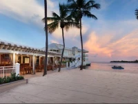 The Pier House Resort and Spa 