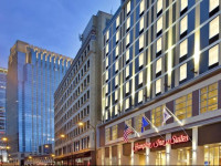 Hampton Inn & Suites - Minneapolis/Downtown