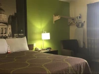 Super 8 Muncie 