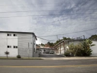 Lodge at 32nd 